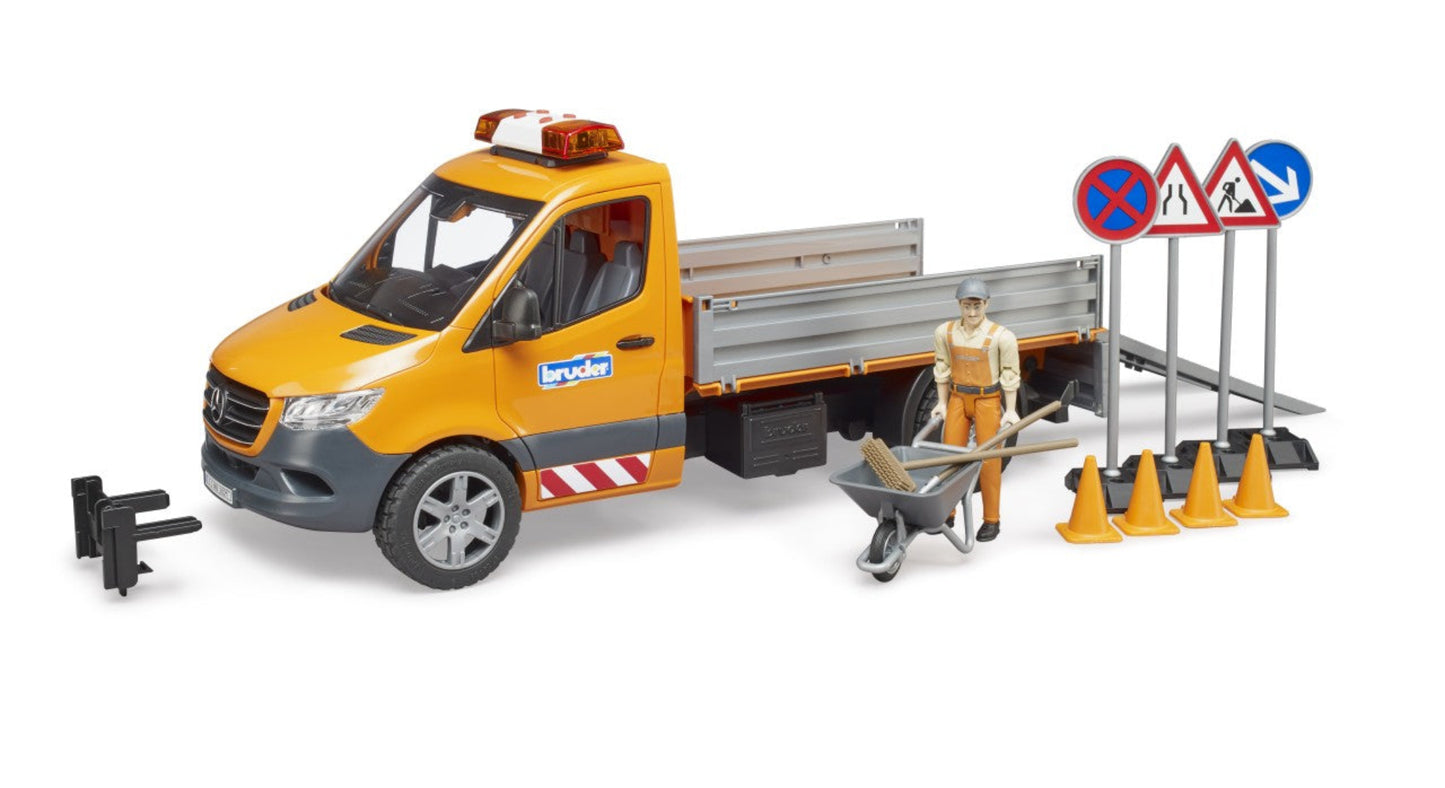 BRUDER MB Sprinter Kommunal mit Fahrer, Licht & Sound