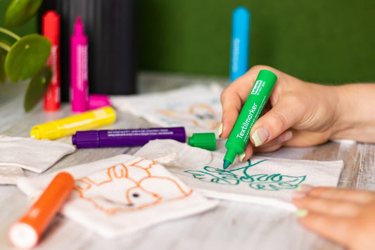 Idena Stoffmalstifte Set - Textilmarker für helle Stoffe 2-5mm - 10 Stück