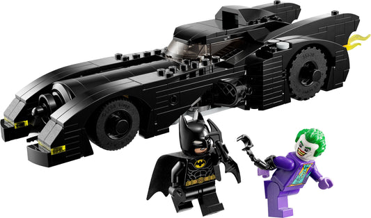 LEGO® Super Heroes 76224 Batmobile™: Batman™ verfolgt den Joker™