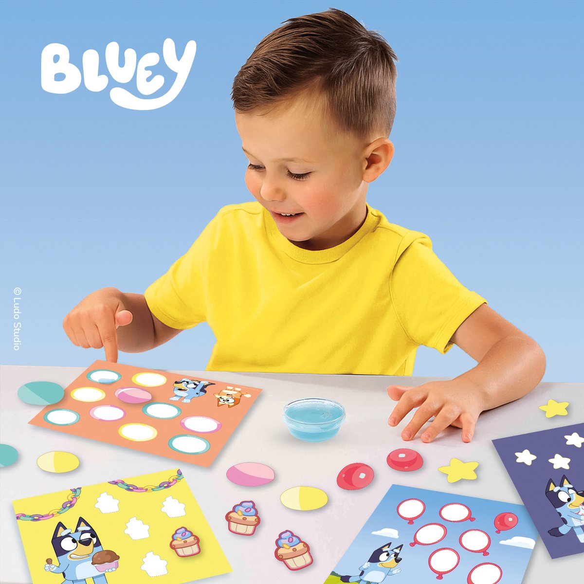 Bluey Klebebilder - Kreatives Stickerspaß für Kinder