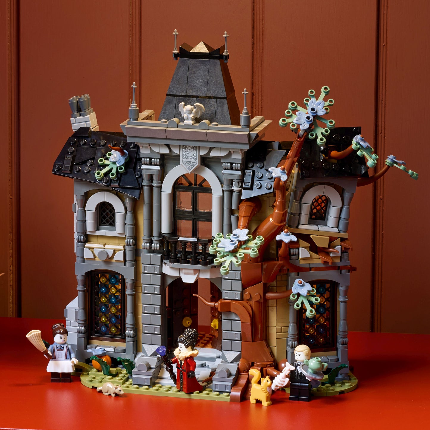 LEGO® Icons 11383 Bürgermeistervilla – 1420 Teile