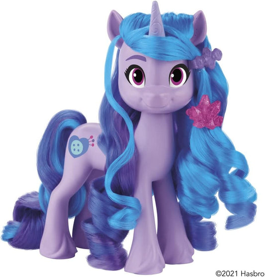 My Little Pony: A New Generation Magische Einhornstyles Izzy Moonbow, Exklusivspielzeug – Ponyfigur, 17 Haaraccessoires