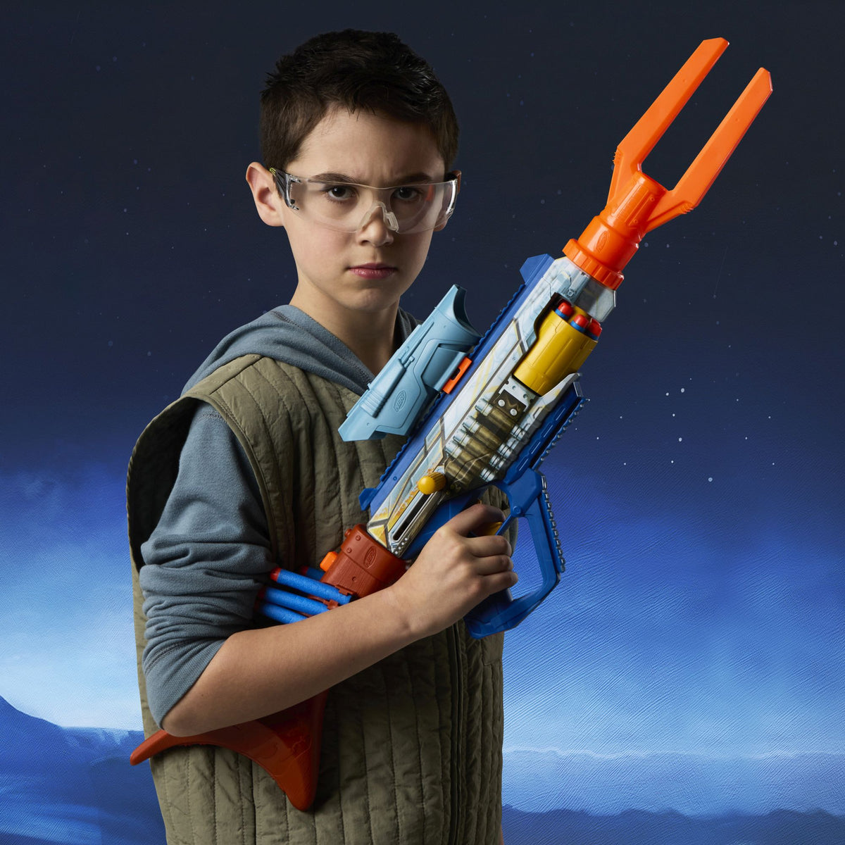 NERF Star Wars The Mandalorian Blaster mit 12 Darts