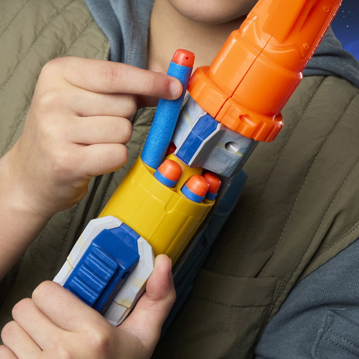 NERF Star Wars The Mandalorian Blaster mit 12 Darts