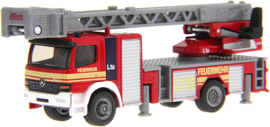 SIKU Feuerwehrdrehleiter Mercedes-Benz – Metallmodell