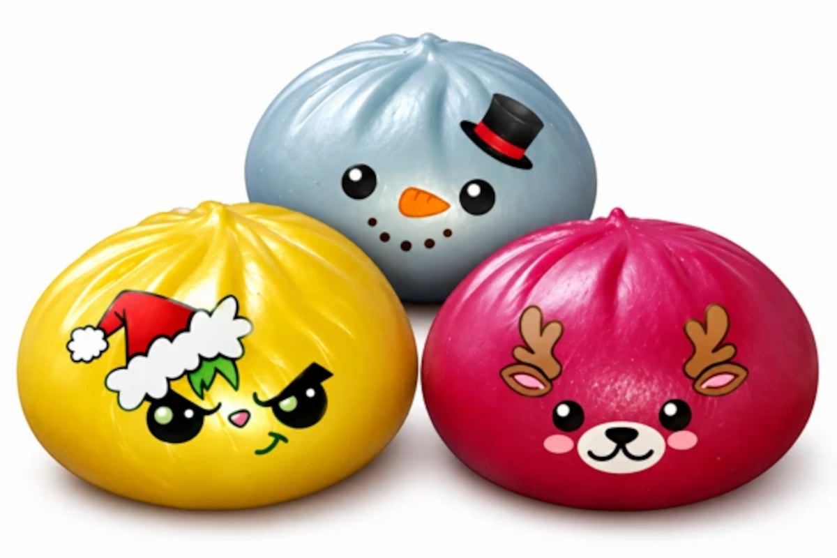 Idena Weihnachts-Squishy Baozi 8,5 cm, 1 Stück, zufälliges Design