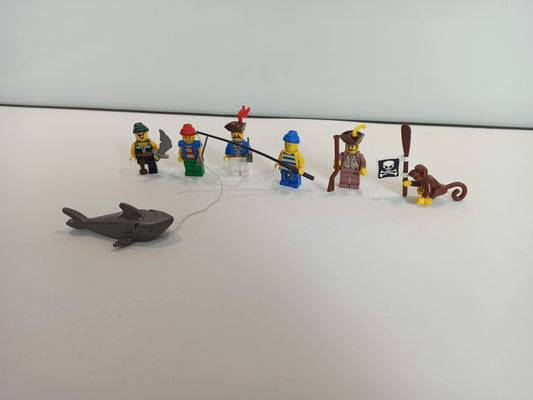 LEGO®  Sortiment Sonderteile 5 Piraten Mini-Figuren mit Zubehör - Peer Online Shop